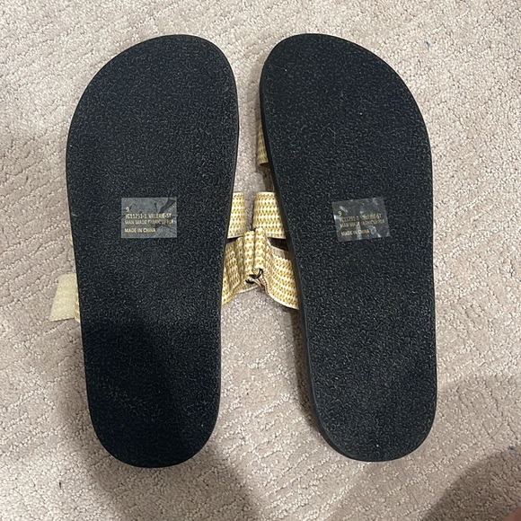 Talulah Chani Velcro Slide Natural Raffia, Size 9 - Picture 6 of 7